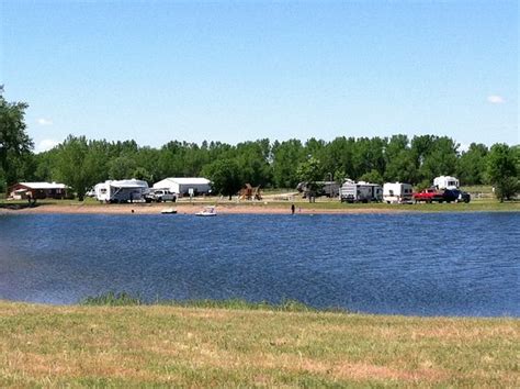 I-80 Lakeside Campground | Go Camping America