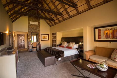 Kloofzicht Lodge & Spa | Budget Accommodation Deals and Offers Book Now!