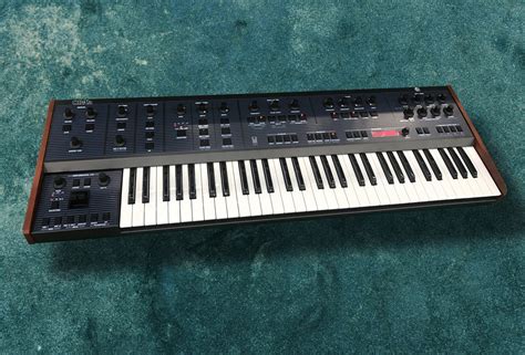 Behringer UB-Xa, Analog-Synthesizer - Oberheim OB-Xa Klon - AMAZONA.de