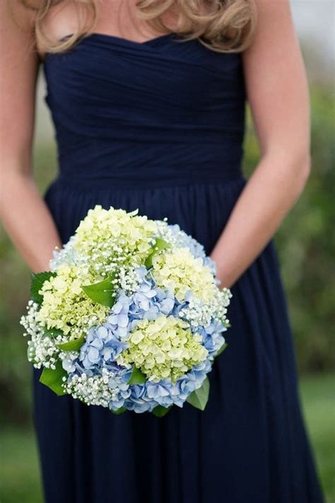 Hydrangea wedding bouquets ideas | Weddinary.com | Hydrangeas wedding, Yacht club wedding ...