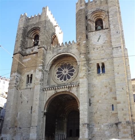 GREAT EATS HAWAII: LISBON CATHEDRAL - LISBON, PORTUGAL