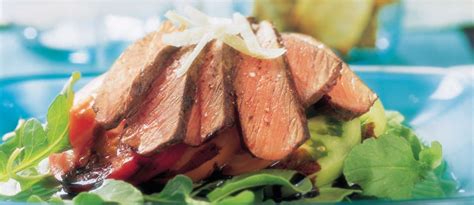 Beef & Heirloom Tomato Salad with Balsamic Syrup | Beef Loving Texans