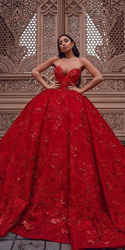 Blood Red Wedding Dresses: 12 Amazing Suggestions | Kleider hochzeit ...