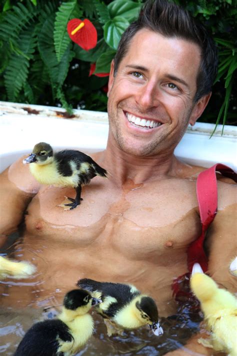 Australian Firefighters Pose With Animals For 2020 Charity Calendar, And The Photos Are So Hot ...