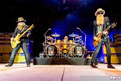 ZZ Top at Ironstone Amphitheatre | Murphy’s, California | 9/30/2016 (Concert Review + Photos)