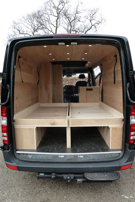 mercedes-sprinter-camper-met-eiken-interieur-groot-bed 1 | Camper, Camper interieur, Camper busjes