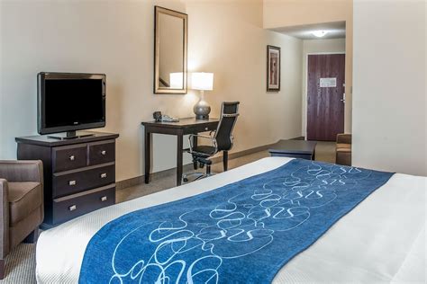 Comfort Suites South Bend near Casino South Bend, Indiana, US - Reservations.com