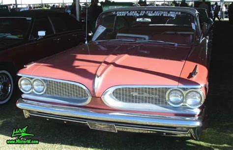 59 Pontiac Star Chief - Photo of a pink 1959 Pontiac Star Chief 2 Door Hardtop Coupe at a ...