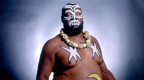 WWE Legend Kamala Dies At 70 - YouTube