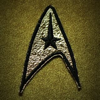 Starfleet.ca - TOS Uniform Reference Website