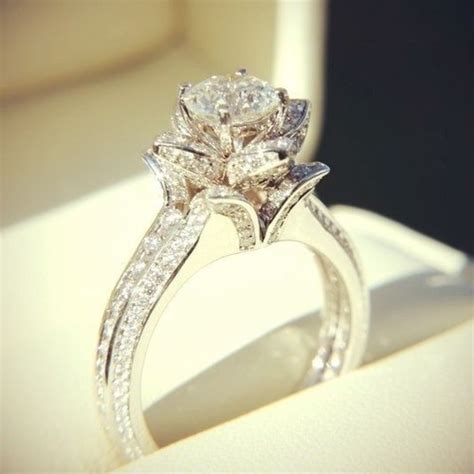 Latest Patterns of Diamond Rings That Are Worth Buying - Patterns Hub