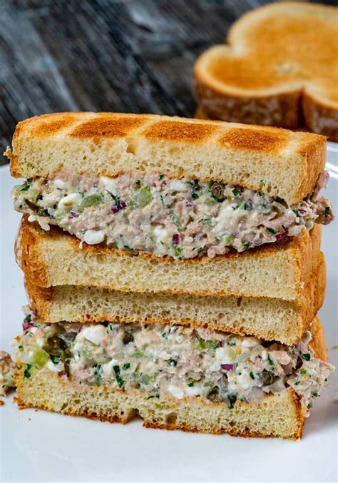 Easy Tuna Salad Sandwich Recipe l { 5-Minute }