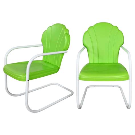 Pair Mid-Century Modern Green and White Metal Outdoor Cantilever Springer Chairs For Sale at 1stDibs