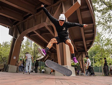 Hundreds Celebrate Go Skate Day at Banks in Lower Manhattan