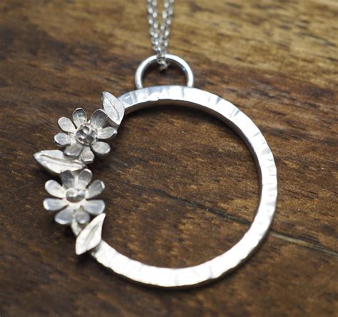 Silver Daisy Pendant Sterling Silver Flower Necklace - Etsy Australia