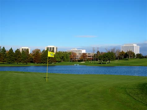 Butler National Golf Club (Oak Brook, Illinois) | GolfCourseGurus