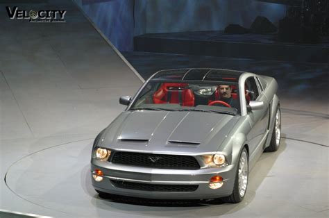 Pictures: 2003 NAIAS - Concept Cars