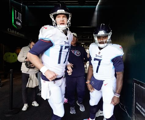 Titans’ Offseason Positional Preview: Quarterback - Sports Illustrated Tennessee Titans News ...