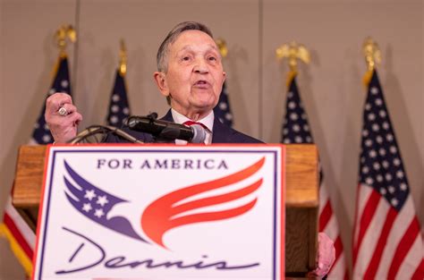 Dennis Kucinich officially breaks up with his party