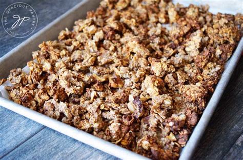 Low Sugar Granola Recipe | The Gracious Pantry