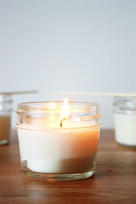 5 Ways to Make Your House Smell Amazing | Soy candles, Candle making business, Candle making