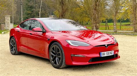 Video test - Tesla Model S Plaid (2022): the family hypercar - Archyde