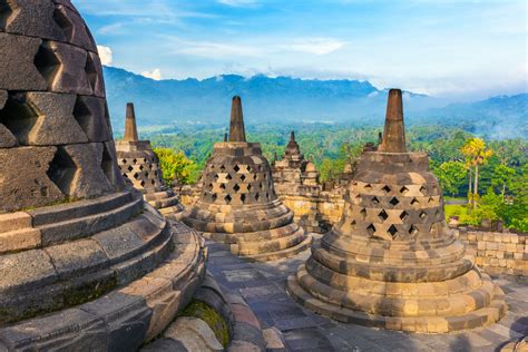 Law, Governance & Culture Tour of Indonesia | Swinburne