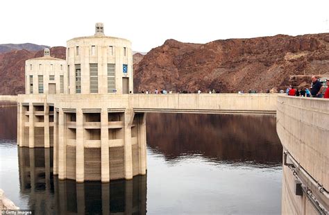 The Hoover Dam water levels fall to its lowest level EVER as California suffers a Megadrought