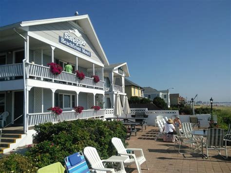 Sandpiper Motel - Family Friendly Beachfront Motel in Old Orchard Beach, Maine