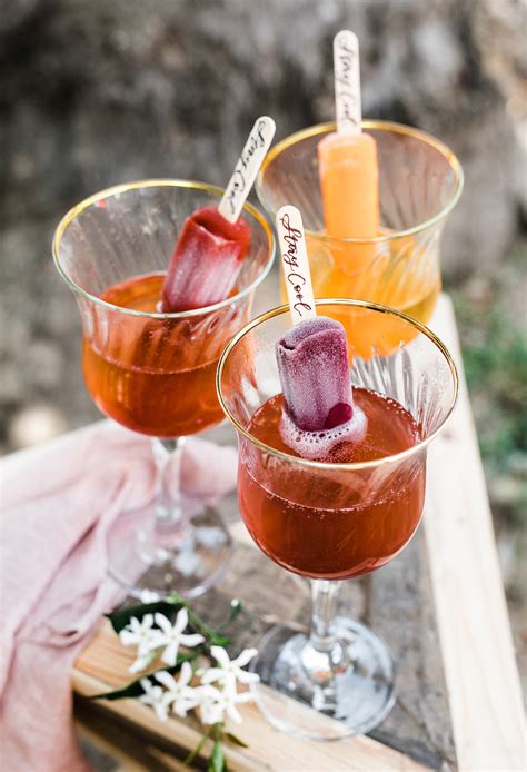 Make it! Prosecco Popsicle in Two Simple Steps | Green Wedding Shoes