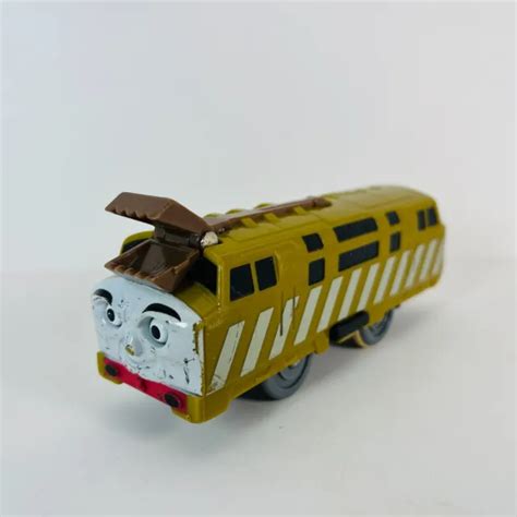 THOMAS & FRIENDS TrackMaster Diesel 10 Motorized Train Engine £22.37 ...