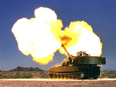 M109A6 Paladin Self Propelled Howitzer