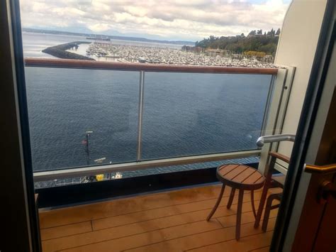 A Tale Of Two Staterooms: Prof. Cruise Reviews A Balcony Cabin On Holland America's Ms Eurodam ...