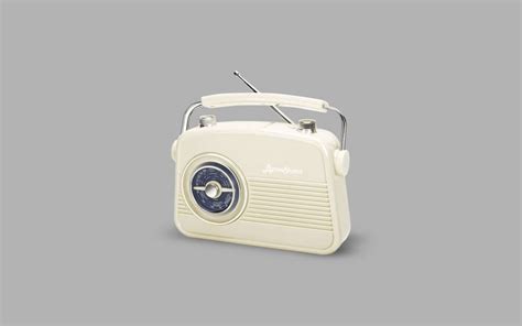 The Best Battery-Operated Radio Options For Life On The Move