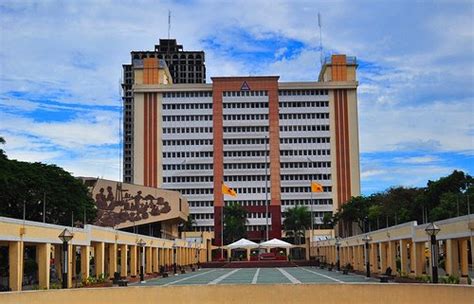 Office of the Local Government of Quezon City. (Photo courtesy of Quezon City Hall Facebook Page ...