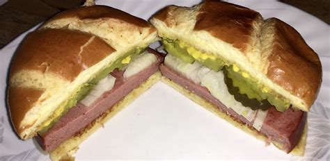 Troyer Genuine Trail Bologna Sandwich – In Dianes Kitchen