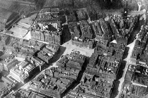 Aerial view St.Peter's Square 1925 | Aerial view, Wales england ...