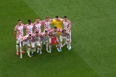 Croatian-Canadian soccer fans get ready for Canada’s match against ...