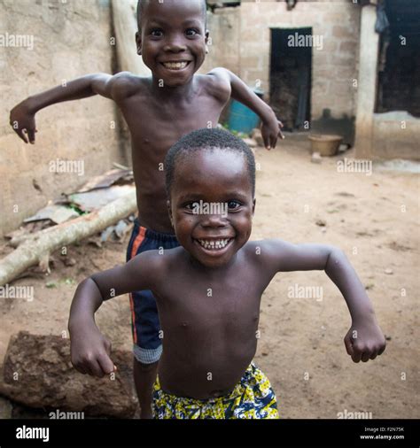 Funny African Kid Dancing