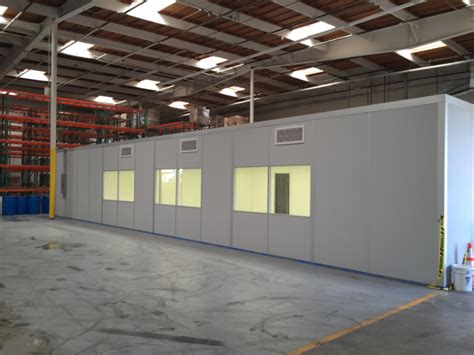 Class 100 Cleanrooms | Custom ISO 5 Cleanroom Manufacturer