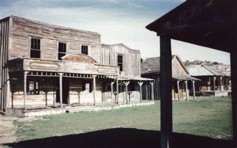 Old Gunsmoke Film Set Kanab – Dogford Studios