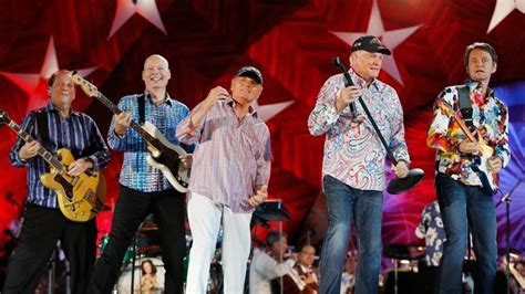 10 Best The Beach Boys Songs of All Time - Singersroom.com