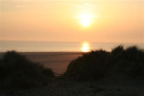 Aberdyfi Beach | Outdoor, The great outdoors, Beach