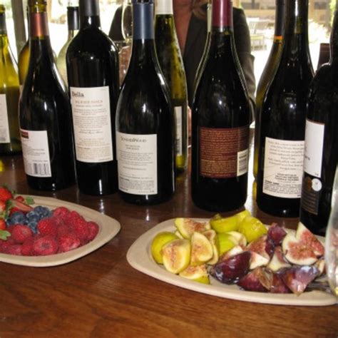 Wine and Fruit—a Surprisingly Tough Pairing - Sunset Magazine