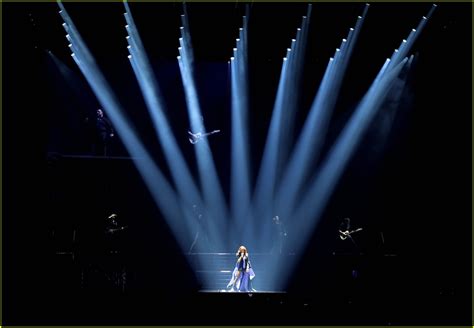 Photo: shania twain tour 2023 23 | Photo 4926489 | Just Jared ...