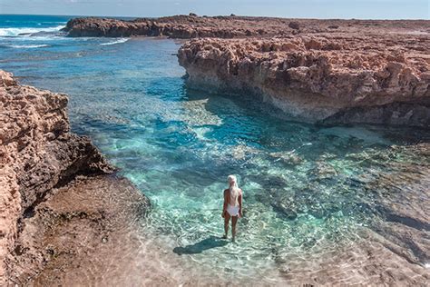 Coral Coast Highway Campervan Tour