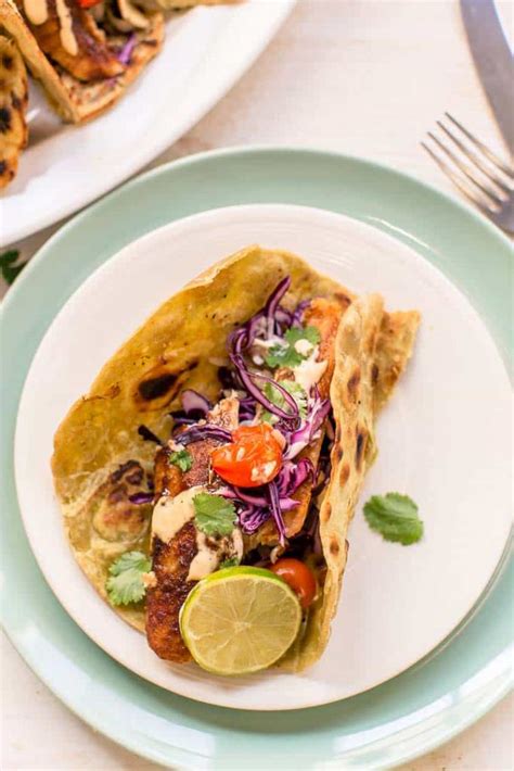 How To Make Amazing Tilapia Fish Tacos [+ video] - The Tortilla Channel