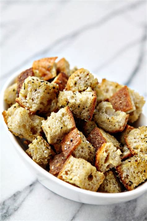 Easy Homemade Croutons Recipe | Good Life Eats