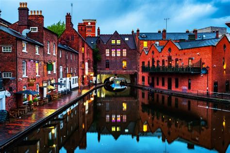 17 Things To Do In Birmingham, UK │Touring Highlights