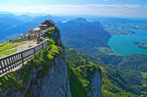 Salzkammergut, Austria | Discover the Beauty of Salzkammergut Lake ...